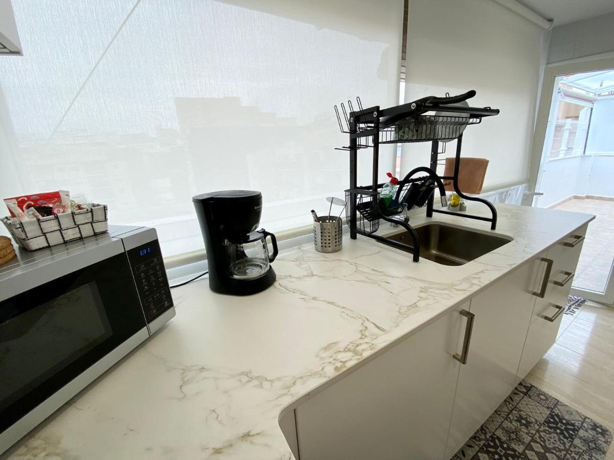 Atico Con Terraza Centro De Tarragona, Mi Refugio Apartment Bagian luar foto
