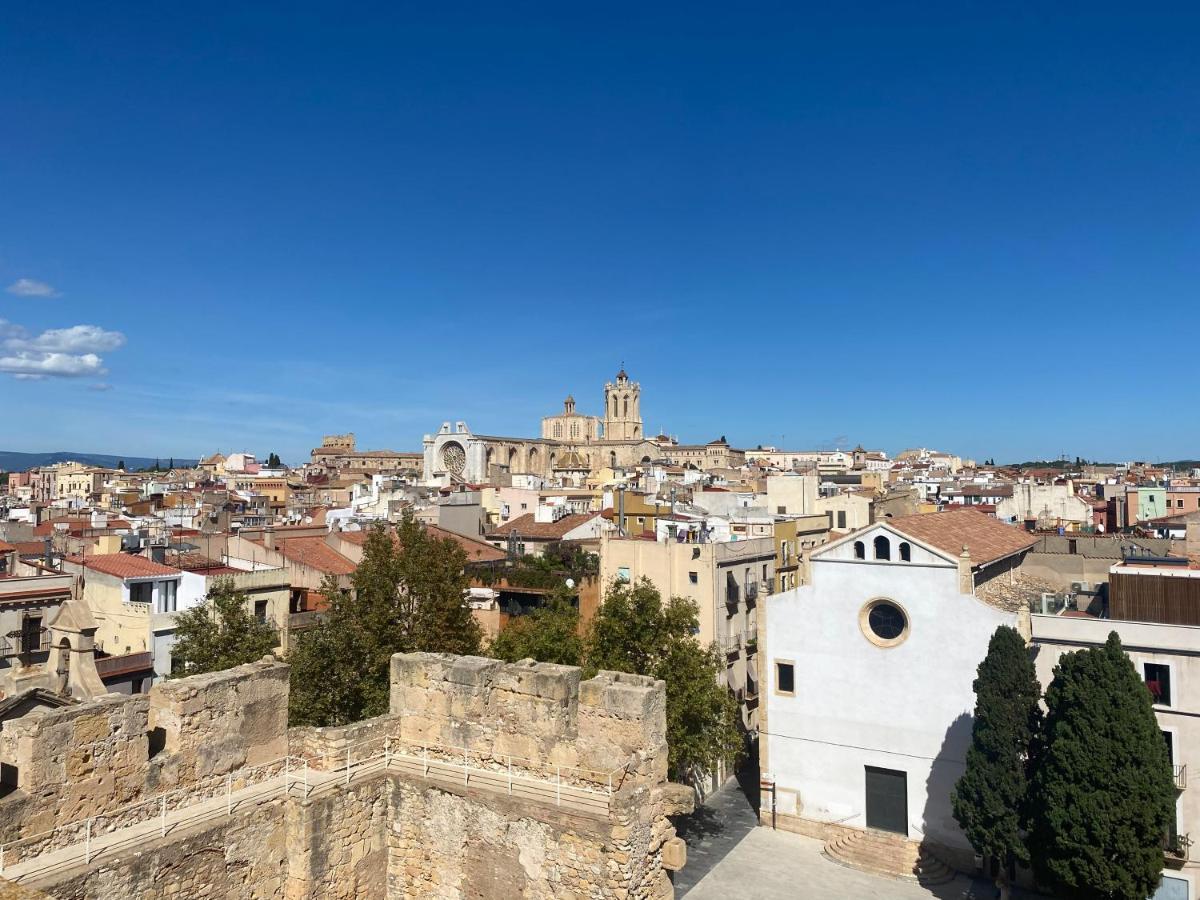 Atico Con Terraza Centro De Tarragona, Mi Refugio Apartment Bagian luar foto